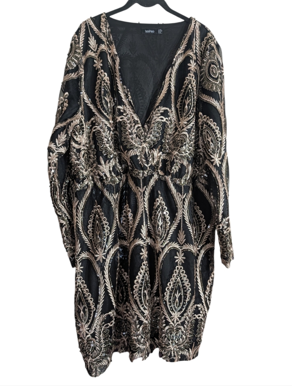 Boohoo Sequin Embroidered Mini Dress Black Gold Plunge Long Sleeve UK 22 US 18 - Picture 2 of 9
